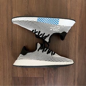 Adidas Deerupt Men’s Size 9.5